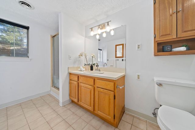 47 Voyagers Ln 47, Ashland, MA 01721