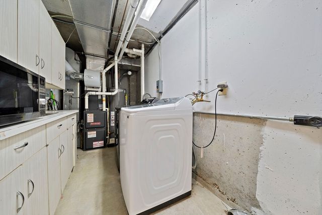 47 Voyagers Ln 47, Ashland, MA 01721