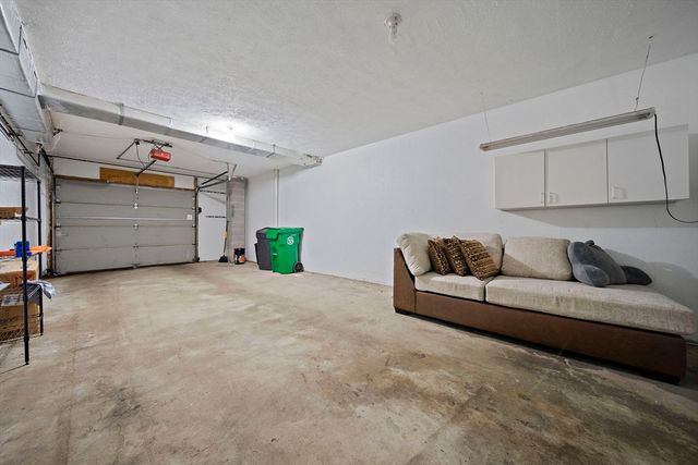 47 Voyagers Ln 47, Ashland, MA 01721