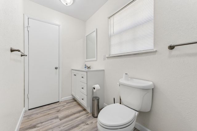 374 Pinewood Drive, Defuniak Springs, FL 32433