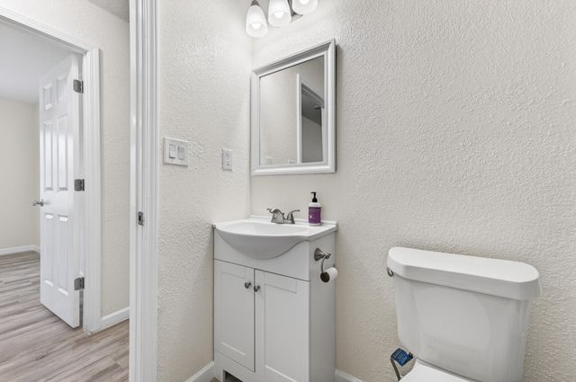 374 Pinewood Drive, Defuniak Springs, FL 32433