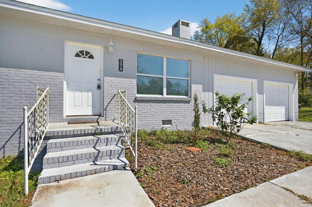 374 Pinewood Drive, Defuniak Springs, FL 32433