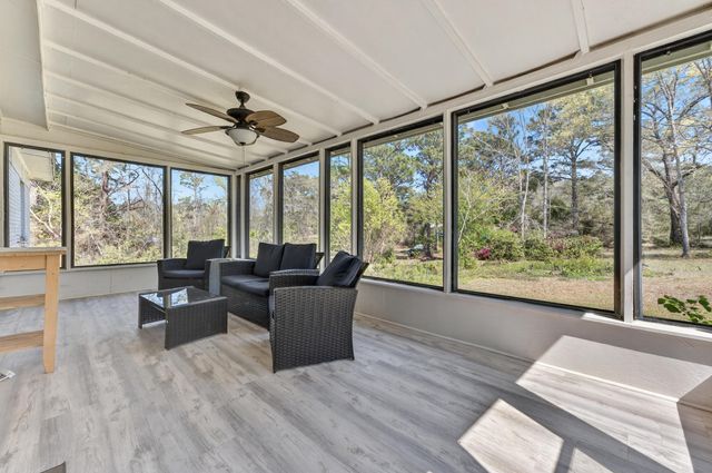 374 Pinewood Drive, Defuniak Springs, FL 32433