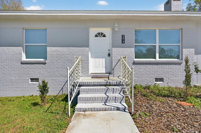 374 Pinewood Drive, Defuniak Springs, FL 32433