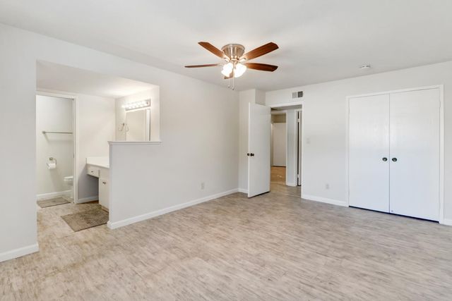 7468 Fairway Two Avenue, Fair Oaks, CA 95628