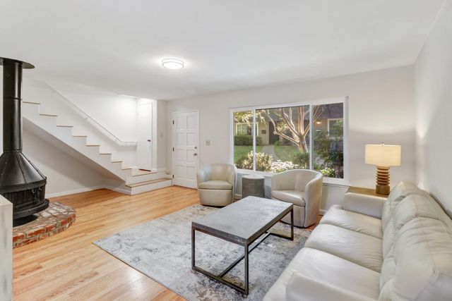 7468 Fairway Two Avenue, Fair Oaks, CA 95628