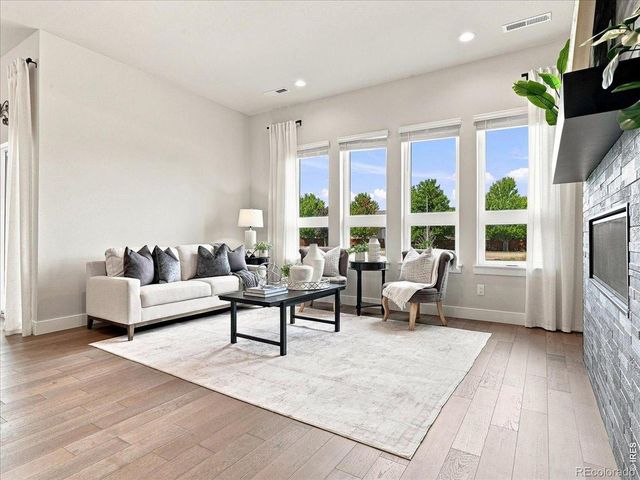 1724 Barefoot Drive, Windsor, CO 80550