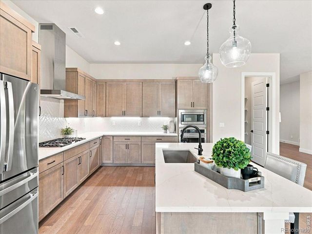 1724 Barefoot Drive, Windsor, CO 80550
