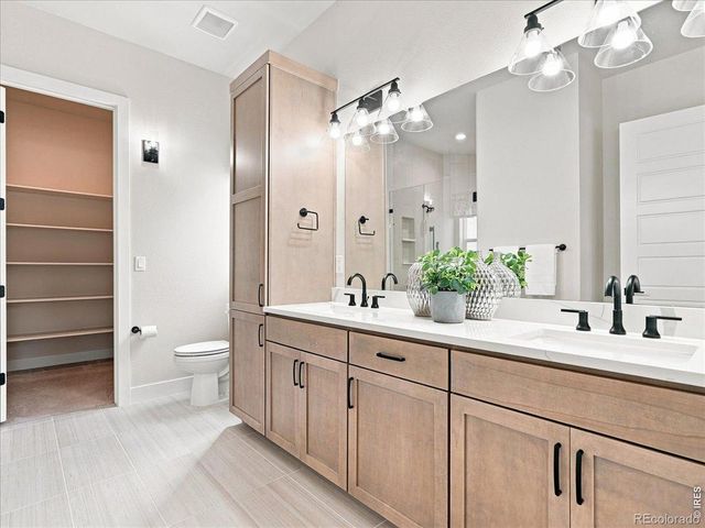 1724 Barefoot Drive, Windsor, CO 80550