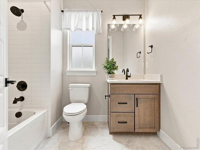 1724 Barefoot Drive, Windsor, CO 80550