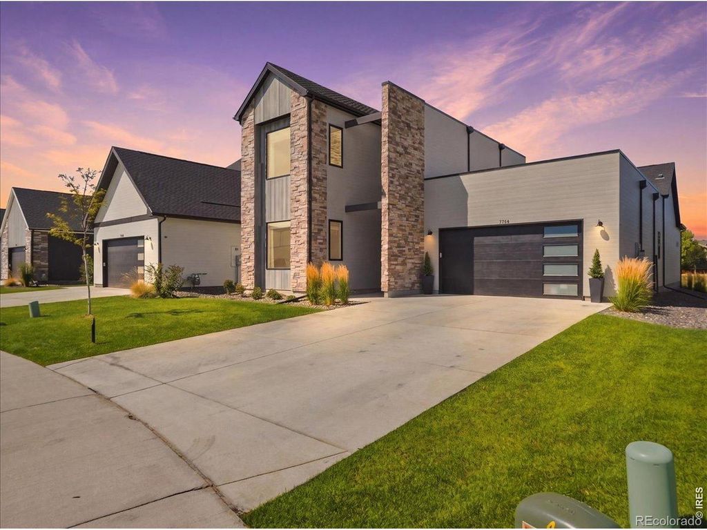 1724 Barefoot Drive, Windsor, CO 80550