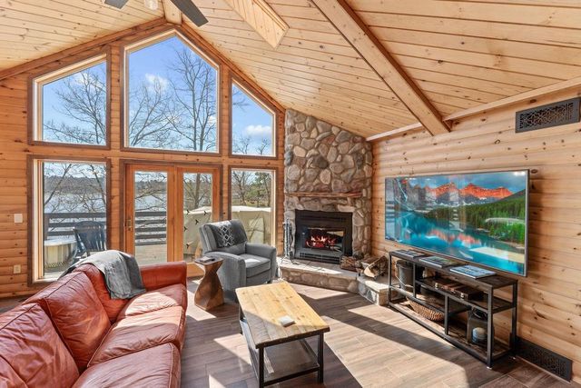S752 W Redstone Drive, La Valle, WI 53941