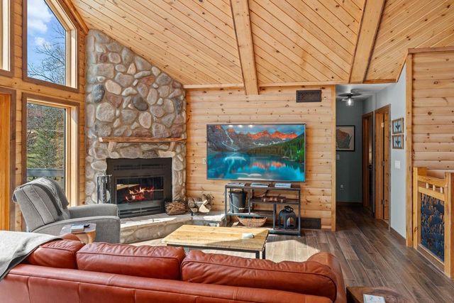 S752 W Redstone Drive, La Valle, WI 53941