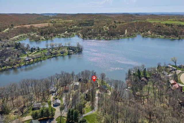 S752 W Redstone Drive, La Valle, WI 53941