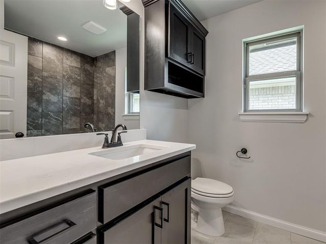 7613 Three Woods Lane, Yukon, OK 73099