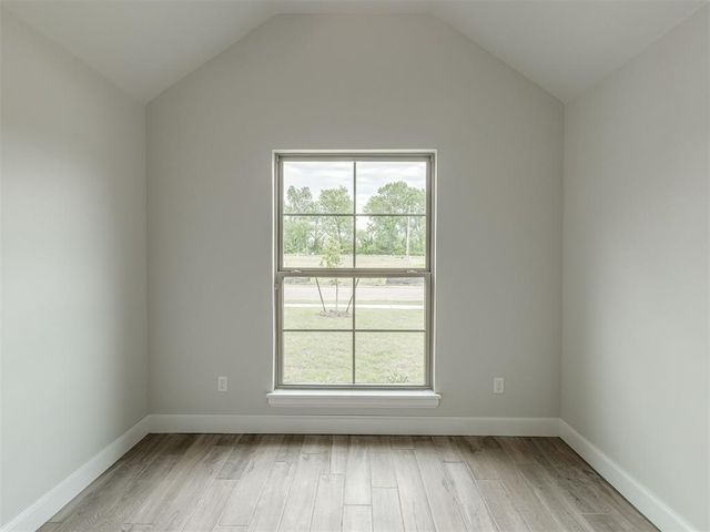7613 Three Woods Lane, Yukon, OK 73099