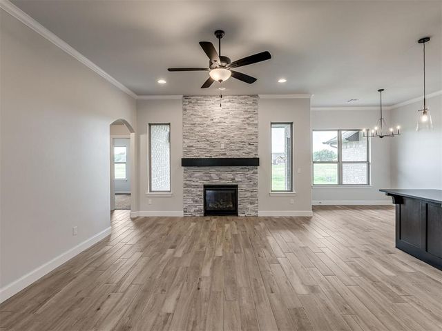 7613 Three Woods Lane, Yukon, OK 73099