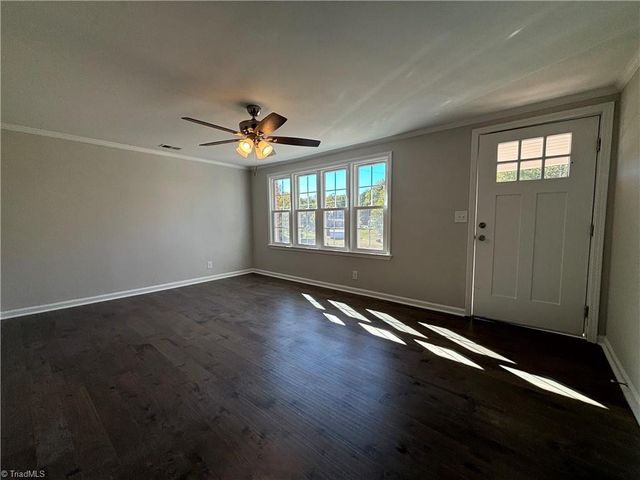 3727 NC Highway 66, King, NC 27021