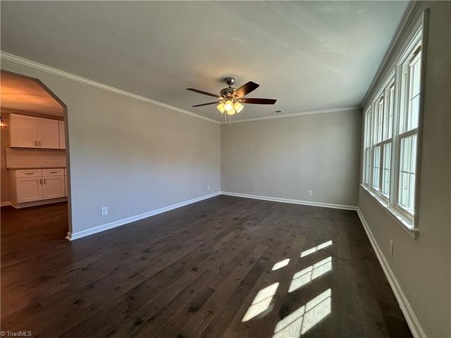 3727 NC Highway 66, King, NC 27021