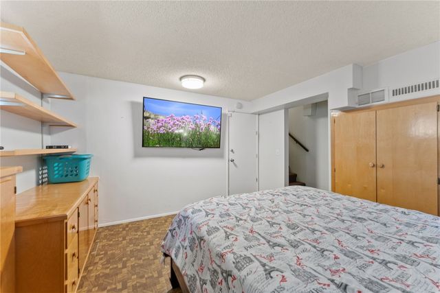 5203 Desert View Drive, Wrightwood, CA 92397