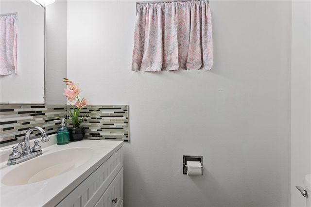 5203 Desert View Drive, Wrightwood, CA 92397