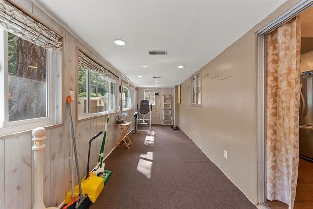 5203 Desert View Drive, Wrightwood, CA 92397