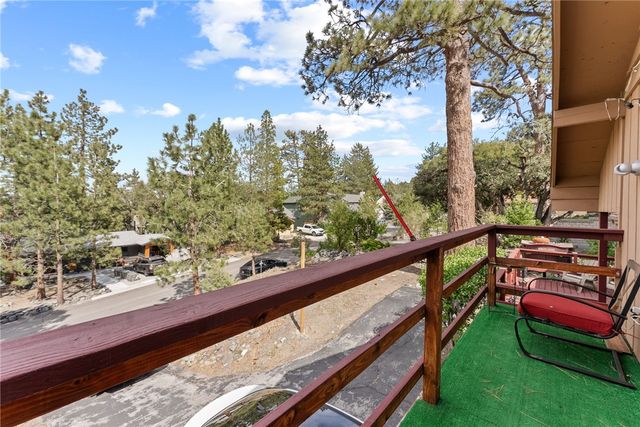 5203 Desert View Drive, Wrightwood, CA 92397