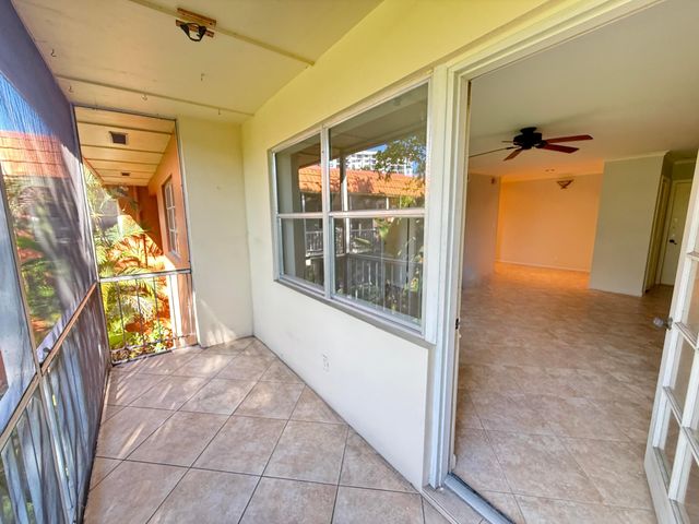 136 NE 19th Court 220f, Wilton Manors, FL 33305