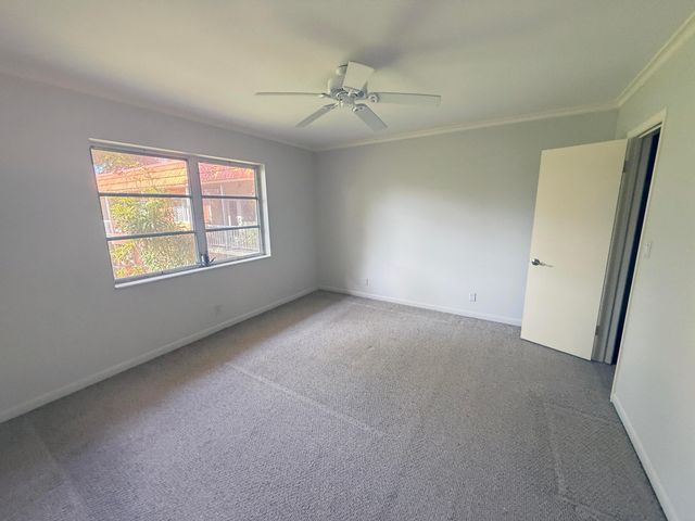 136 NE 19th Court 220f, Wilton Manors, FL 33305