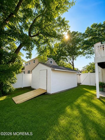 601 Harmony Road, Middletown, NJ 07748