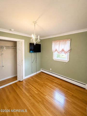 601 Harmony Road, Middletown, NJ 07748