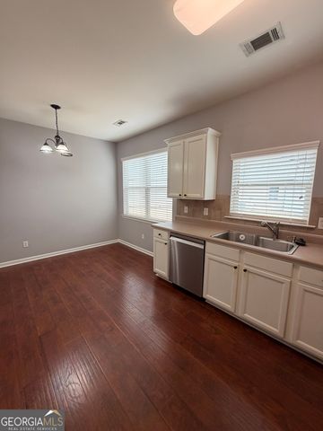 242 River Meadow Drive, Lagrange, GA 30241