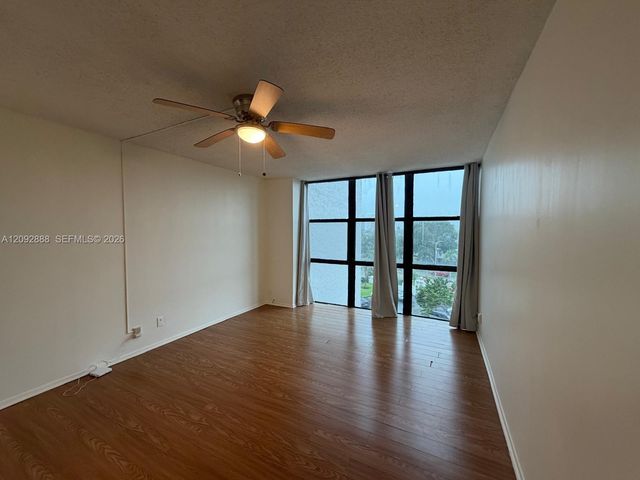 1000 Parkview Drive 507, Hallandale Beach, FL 33009