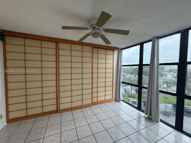 1000 Parkview Drive 507, Hallandale Beach, FL 33009