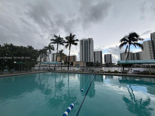 1000 Parkview Drive 507, Hallandale Beach, FL 33009