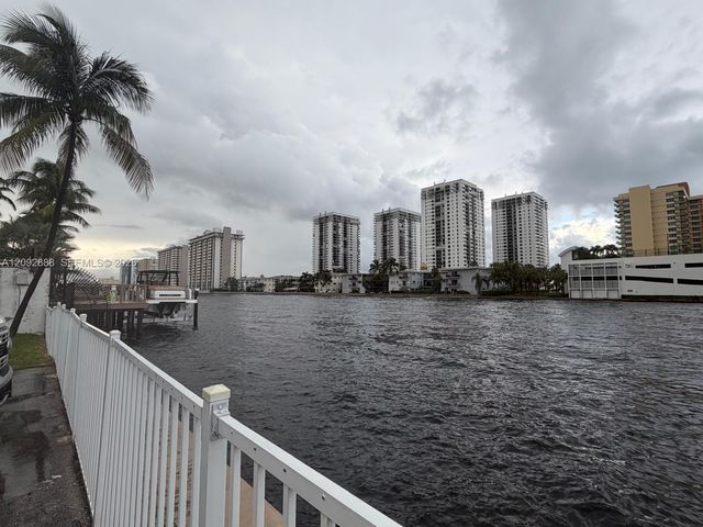 1000 Parkview Drive 507, Hallandale Beach, FL 33009