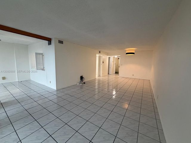 1000 Parkview Drive 507, Hallandale Beach, FL 33009