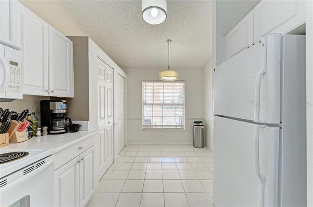 4202 CADDIE DRIVE E 201, Bradenton, FL 34203