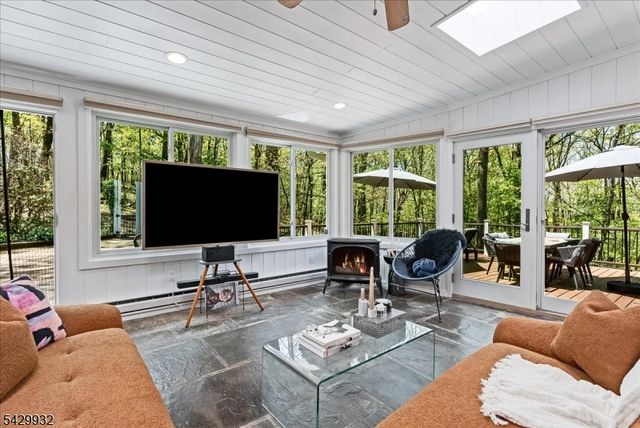 18 Green Rd, Sparta Twp., NJ 07871
