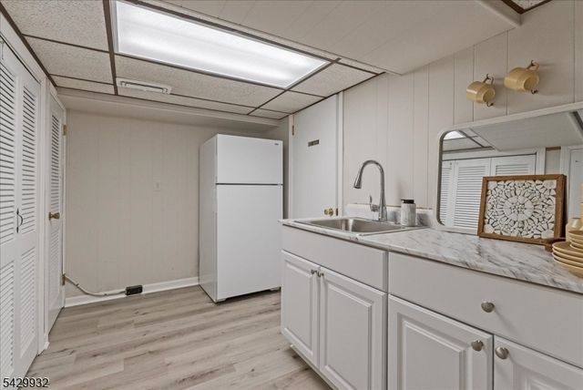 18 Green Rd, Sparta Twp., NJ 07871