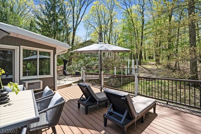 18 Green Rd, Sparta Twp., NJ 07871