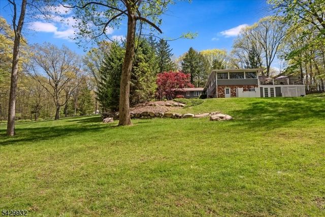 18 Green Rd, Sparta Twp., NJ 07871