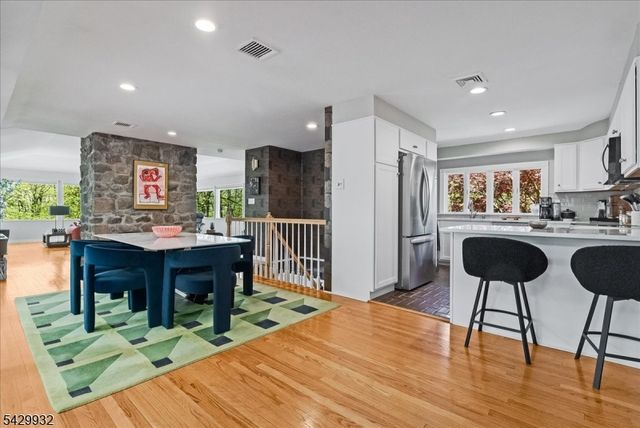 18 Green Rd, Sparta Twp., NJ 07871