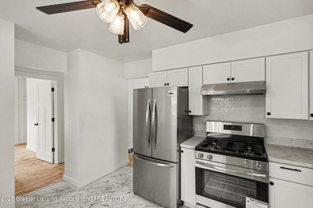 3224 Reo Road, Lansing, MI 48911