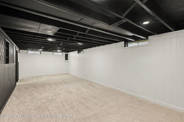 3224 Reo Road, Lansing, MI 48911