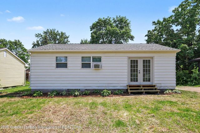 3224 Reo Road, Lansing, MI 48911