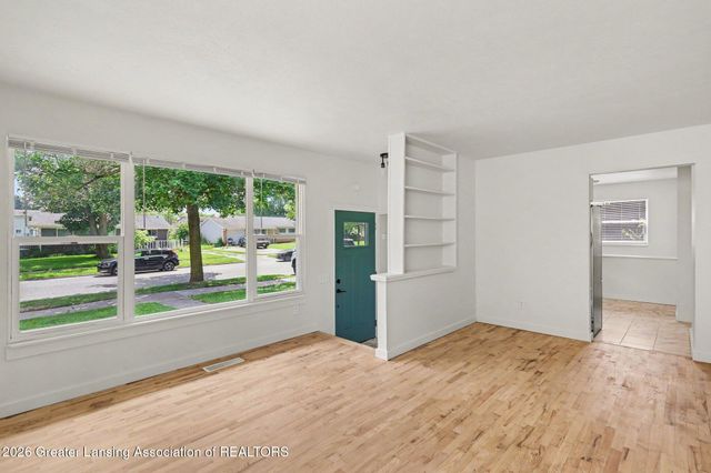 3224 Reo Road, Lansing, MI 48911