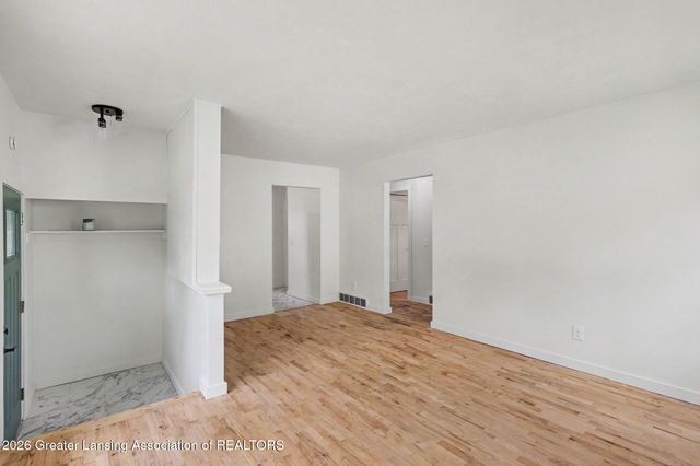 3224 Reo Road, Lansing, MI 48911