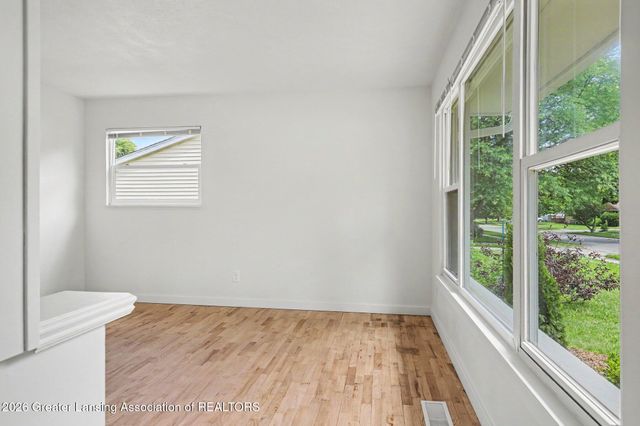 3224 Reo Road, Lansing, MI 48911