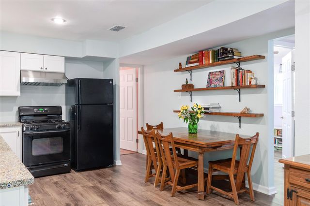 5625 Pinon Vista DR, Austin, TX 78724